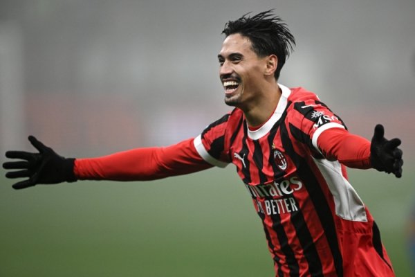 Sky Sports: Manchester City negotiates Reindez transfer with Milan, Milan asks close to £59 million